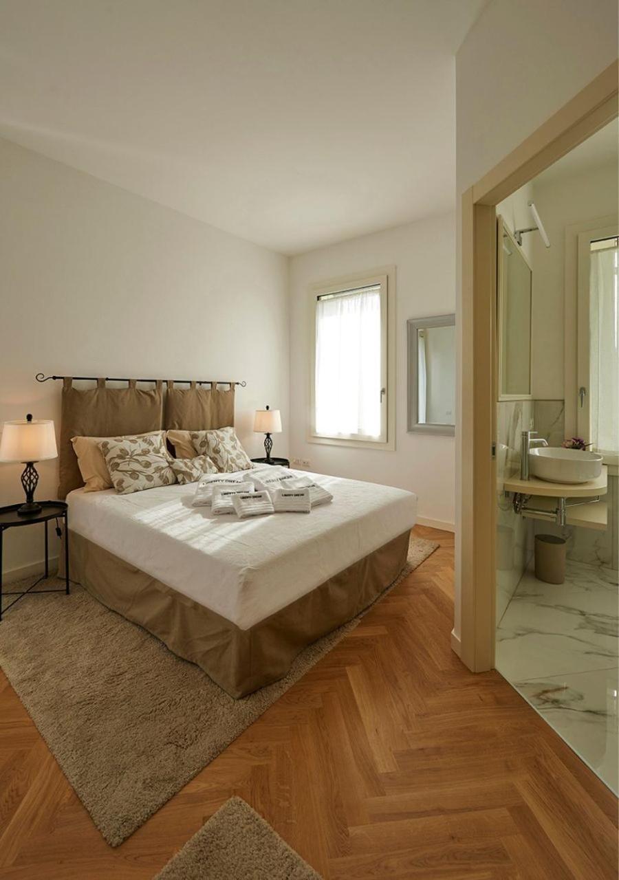 Liberty Dream, Fascino A Vicenza Villa Ngoại thất bức ảnh